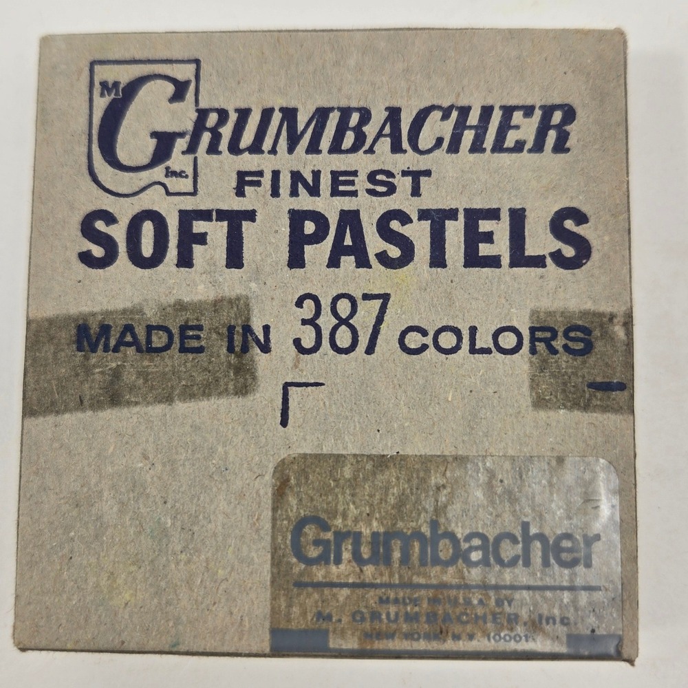 Grumbacher Finest Soft Pastels Sunproof Yellow 5K Gr. 7 Six Sticks Vintage USA